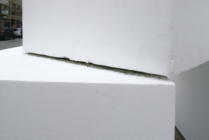 Ladislav Jezbera, Untitled, from On Gravity cycle, 2008, polystyrene, needles, 4 pieces, Jakubské náměstí